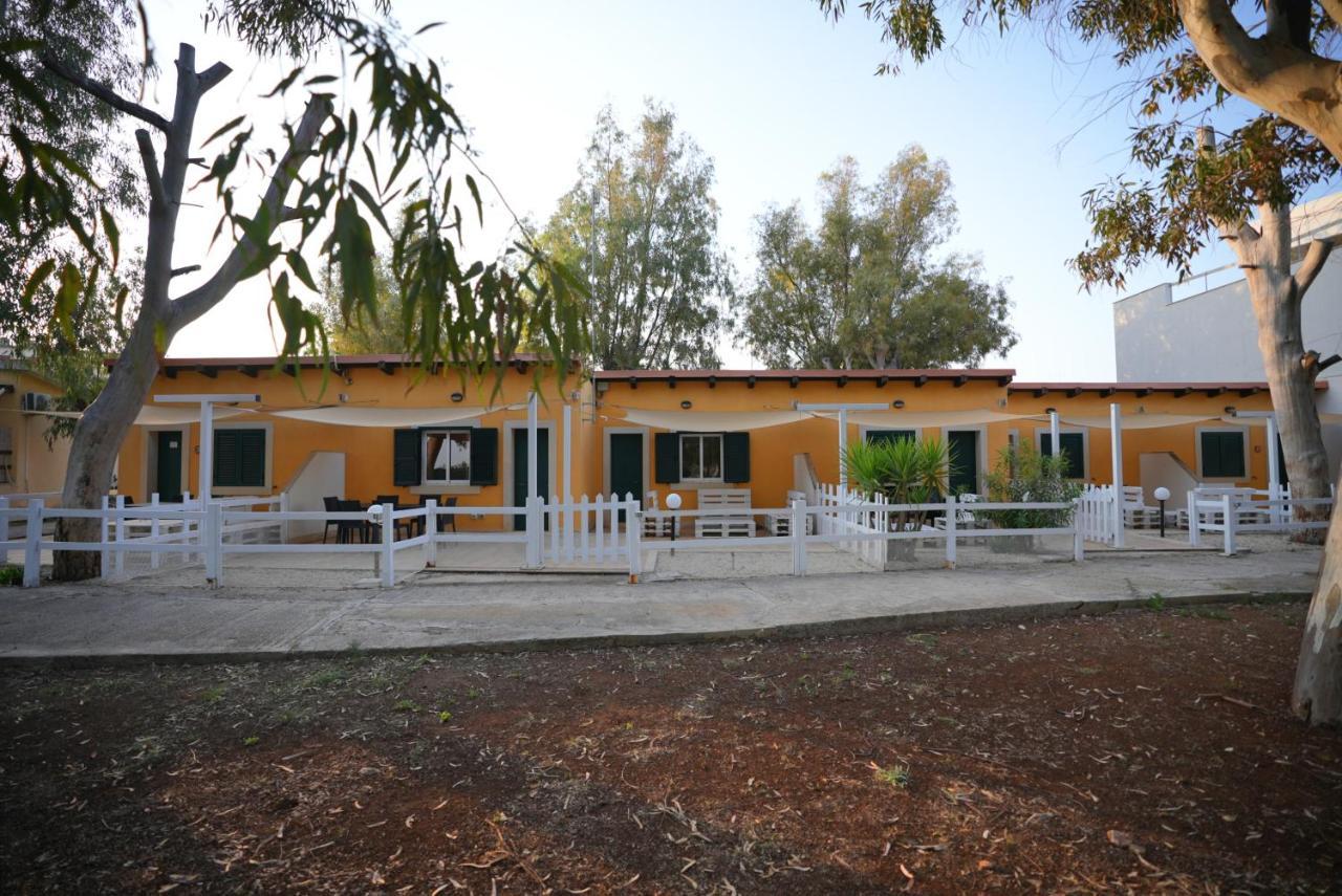 keys Bungalow Marina di Modica Bagian luar foto